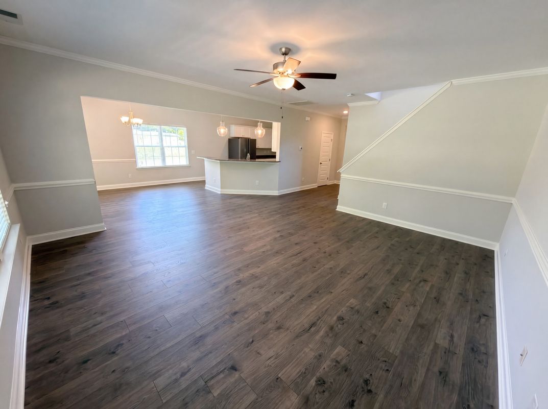 Property photo 3 of 4918 Griffith Rd