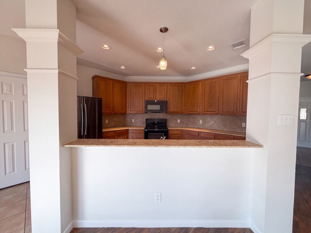 Property photo 2 of 707 Pumpkin Dr