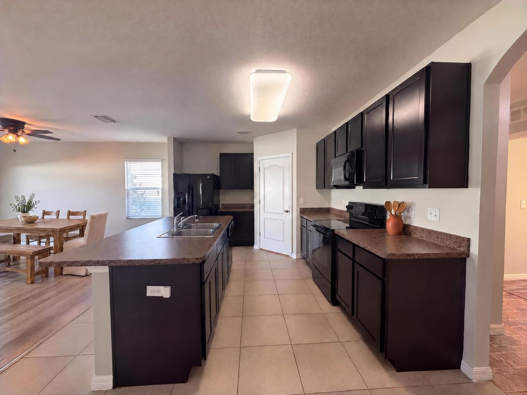 Property photo 2 of 4269 Bramblewood Loop