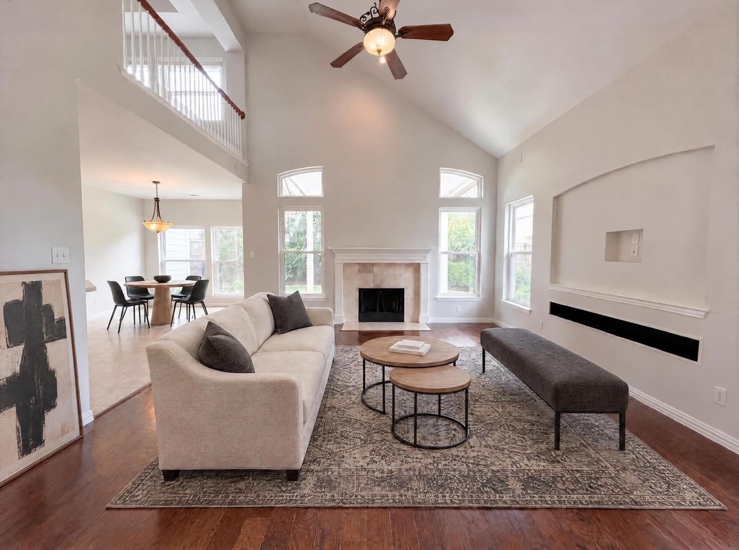 Property photo 3 of 4536 Risinghill Dr