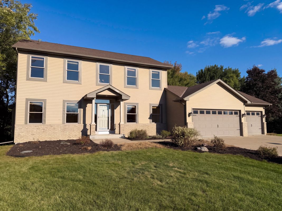 Property photo 1 of 3415 Kaiser Cir