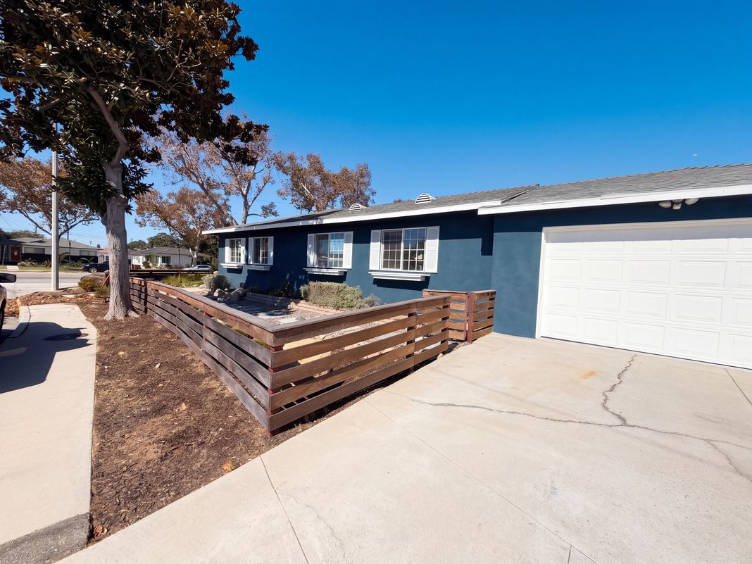 Property photo 1 of 14945 Dunton Dr