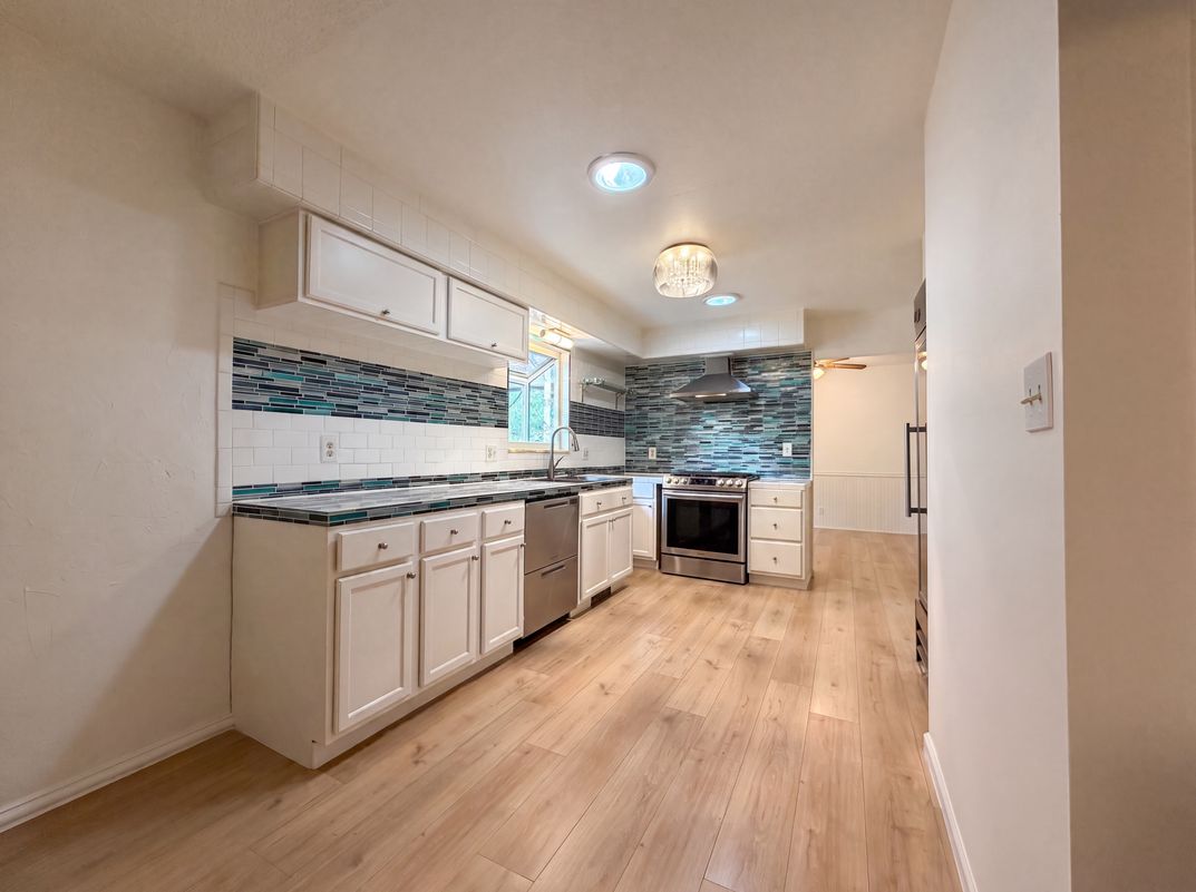 Photo 12 of 54 of 1307 Redwood Dr, Loveland, CO