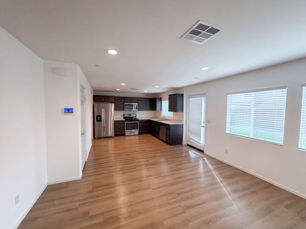 Property photo 3 of 85173 Avenida Del Prado