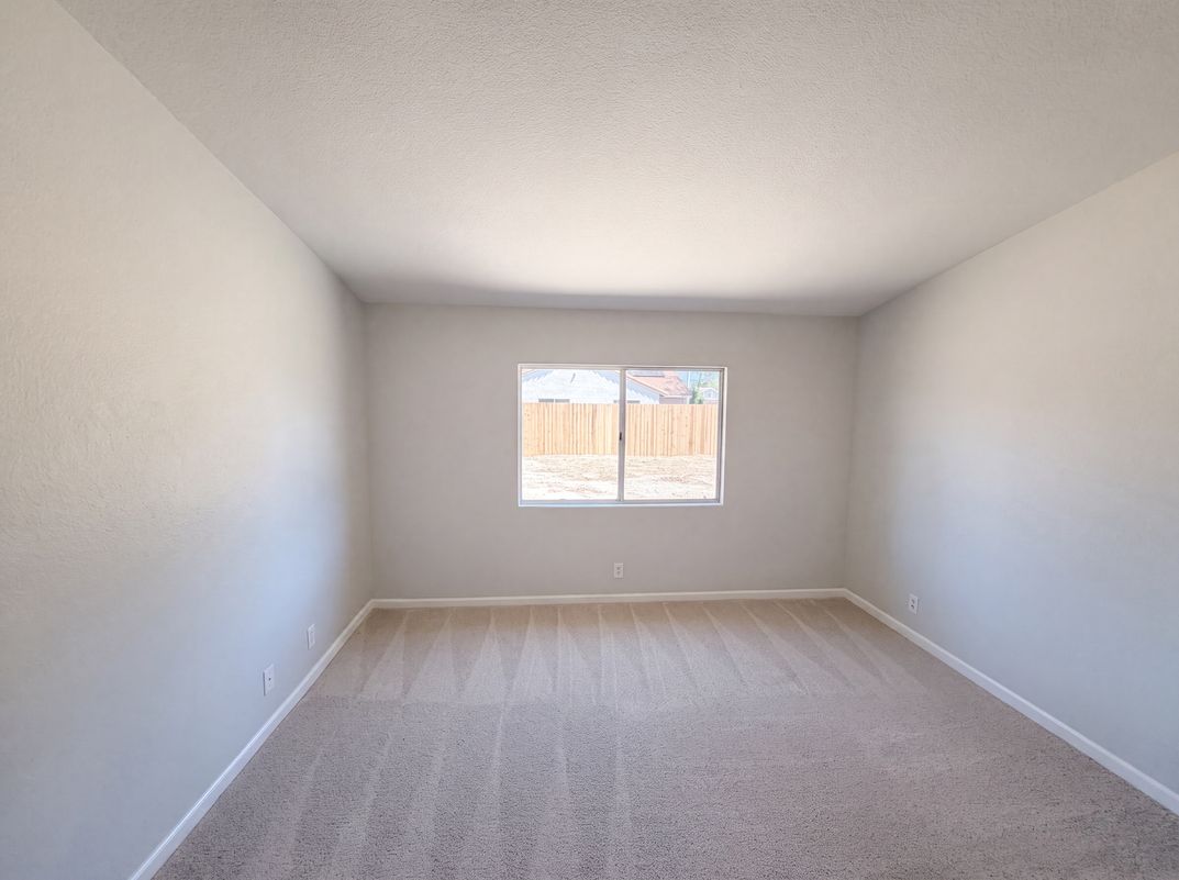 Photo 15 of 23 of 2758 Alne Dr, Hemet, CA