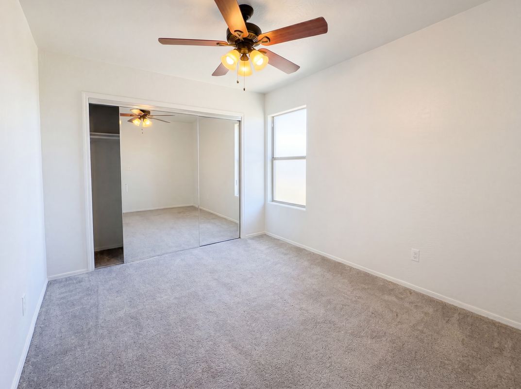 Photo 21 of 40 of 2513 W Florentine Rd, Phoenix, AZ