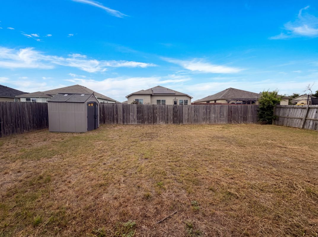 Photo 15 of 16 of 1023 Roanoke Dr, Temple, TX