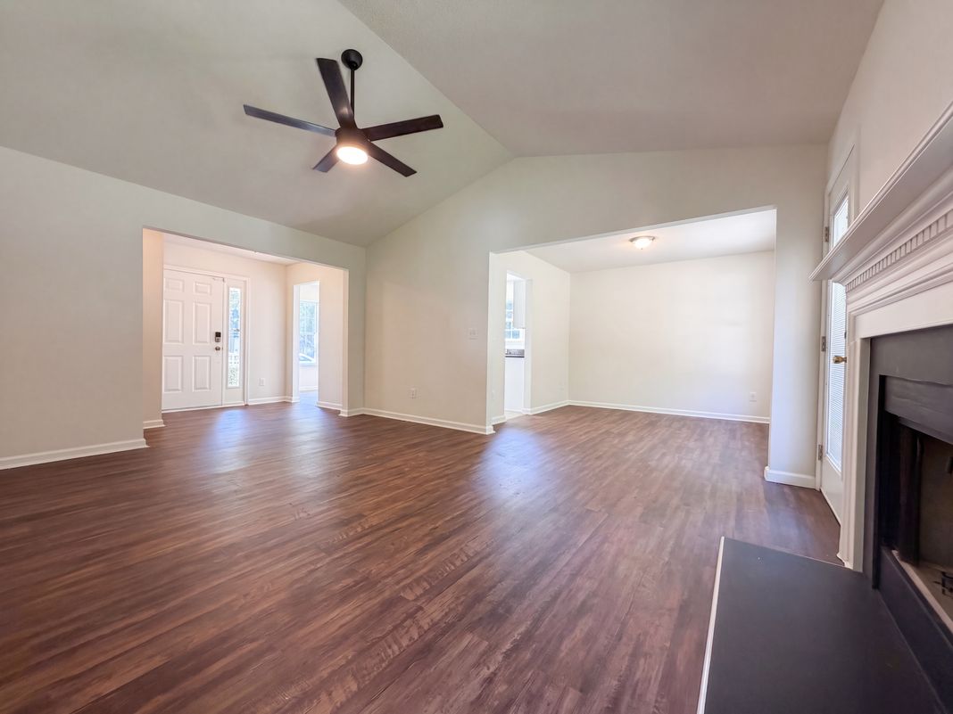 Property photo 3 of 301 Hocutt Dr