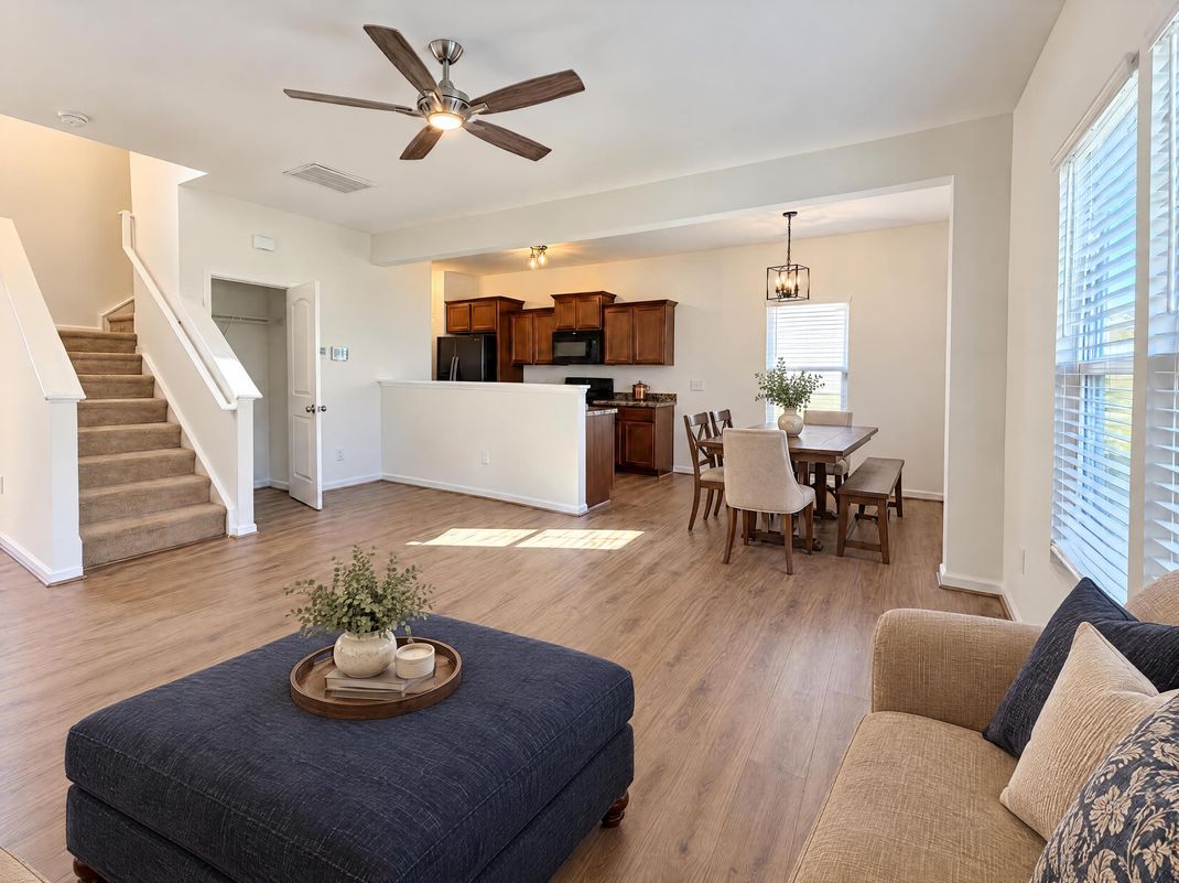 Property photo 2 of 2233 Owls Nest Trl