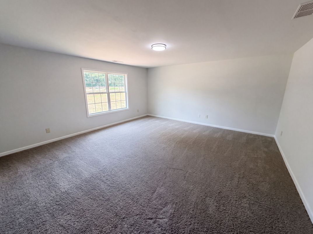 Photo 12 of 23 of 212 Summergate Ln, Villa Rica, GA