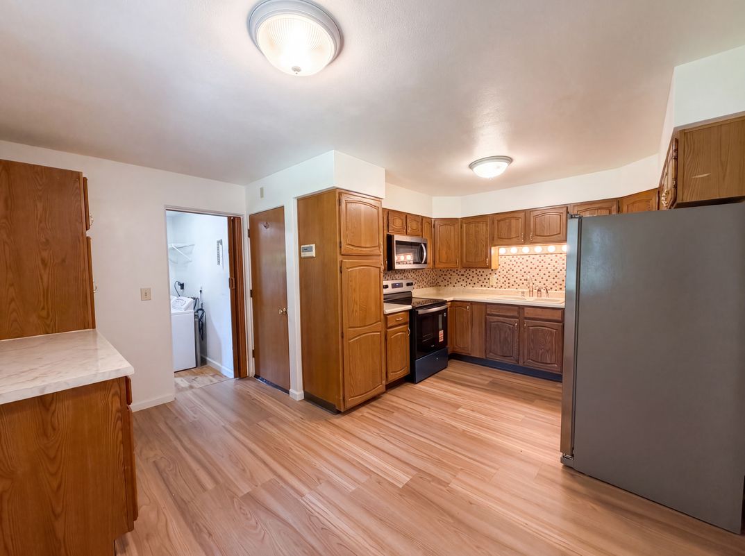 Property photo 2 of 209 Dana Dr
