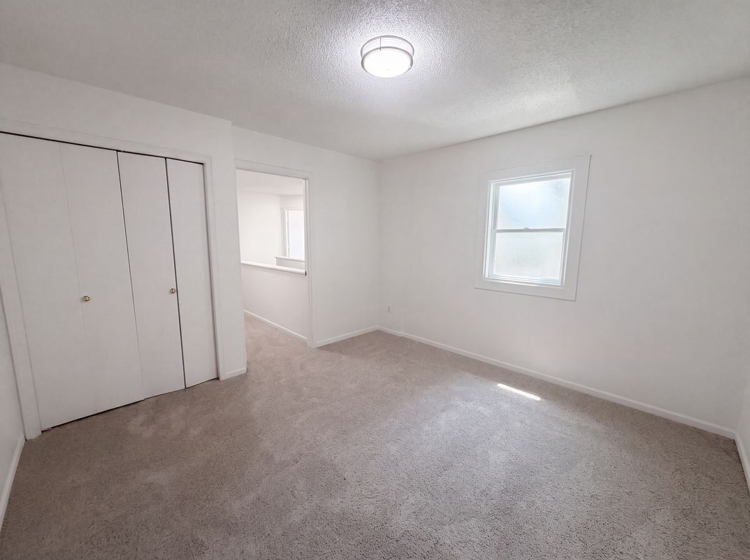 Photo 13 of 21 of 14210 Xenon St NW, Ramsey, MN