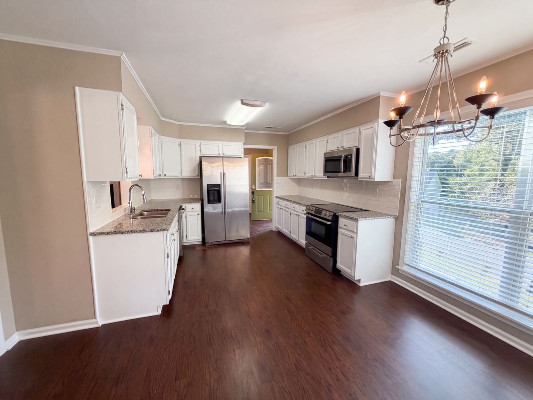 Property photo 2 of 6009 Lanai Ln