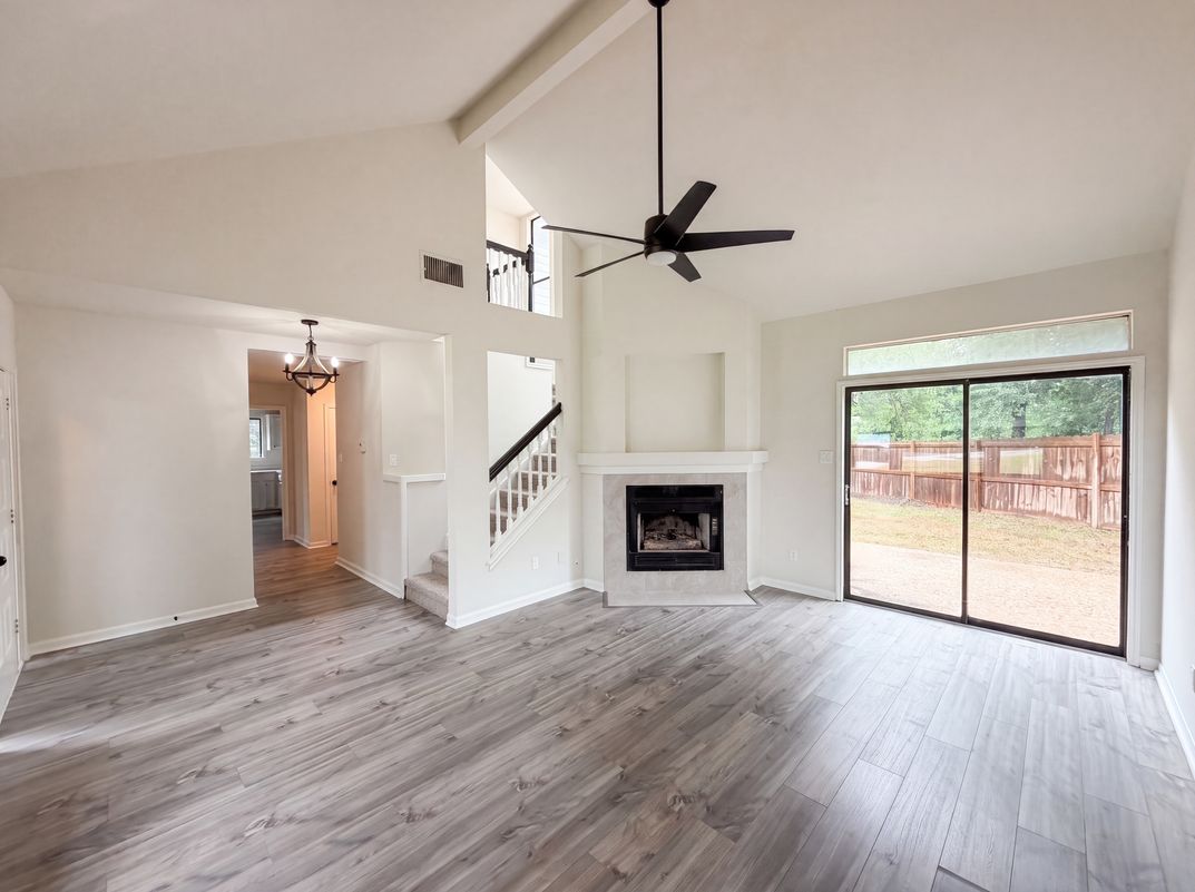 Photo 4 of 24 of 1517 River Oak Dr, Leander, TX
