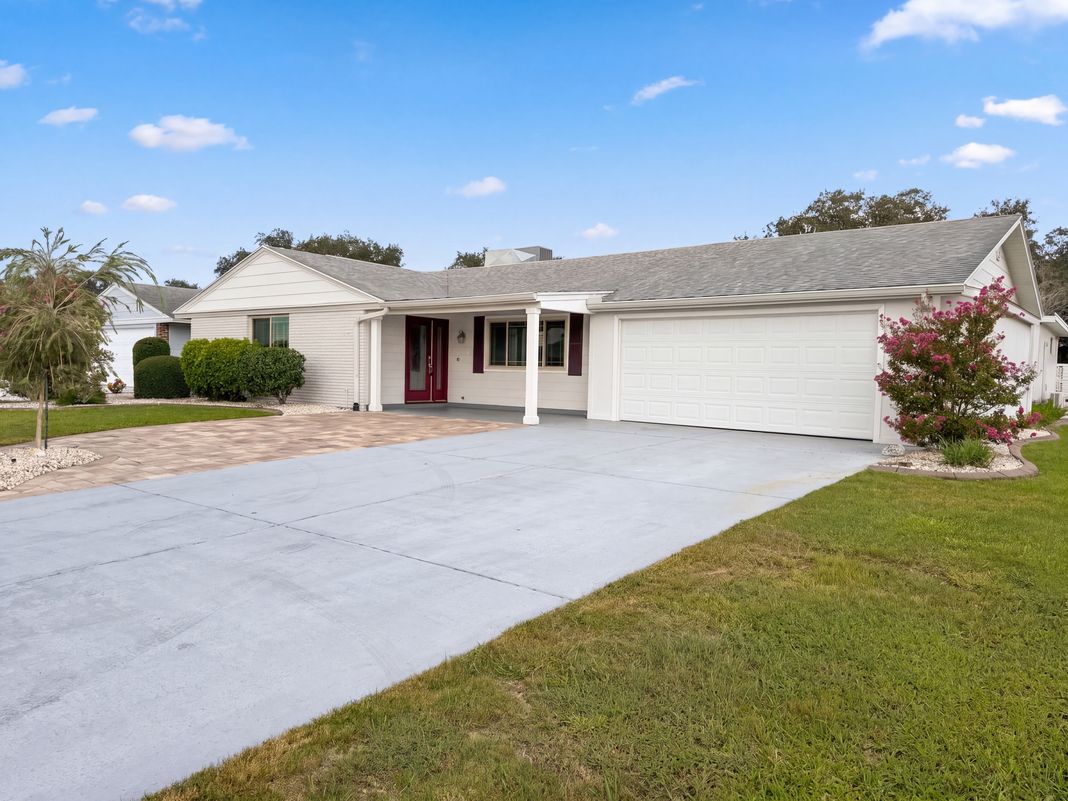 Property photo 1 of 1818 Danbury Dr