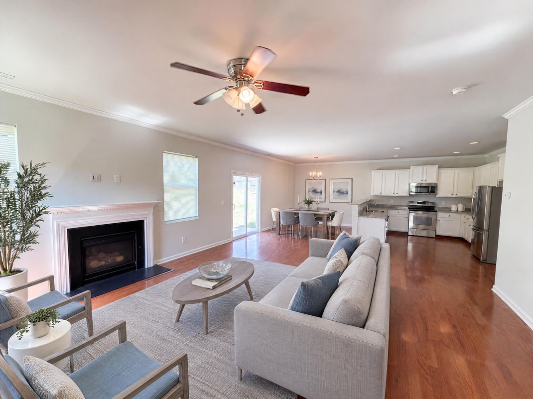 Property photo 3 of 1317 Hosmer Ct