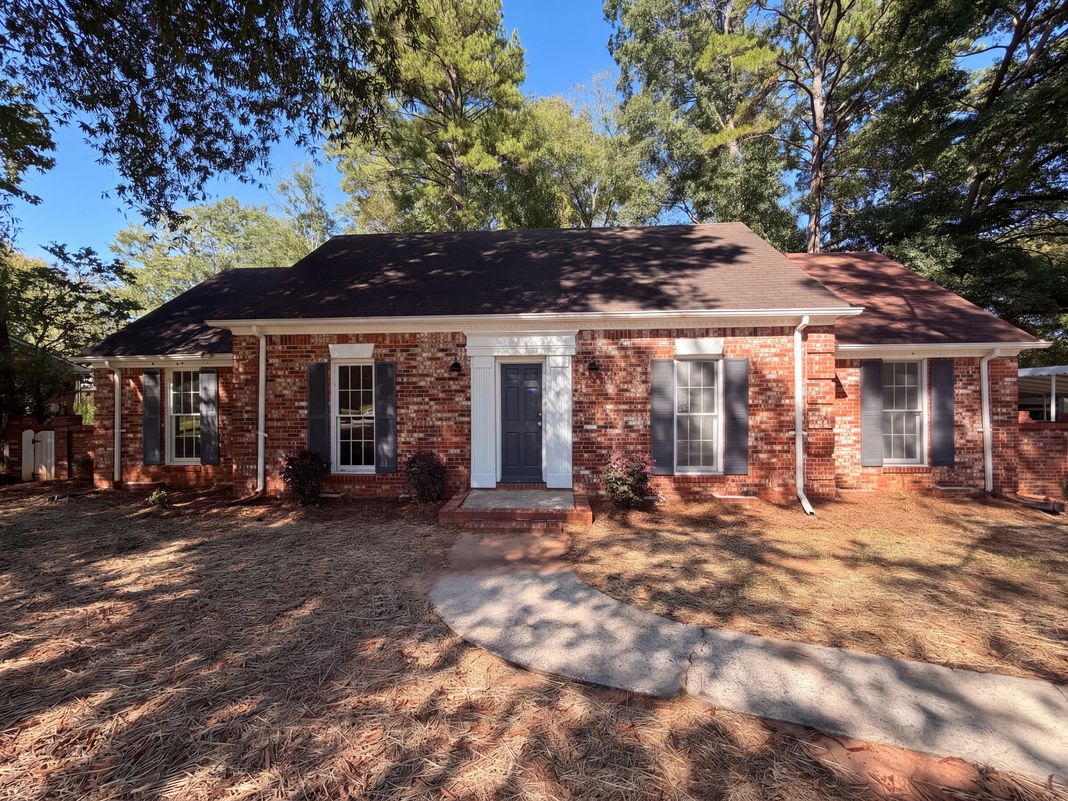 Property photo 1 of 136 Cressfell Rd