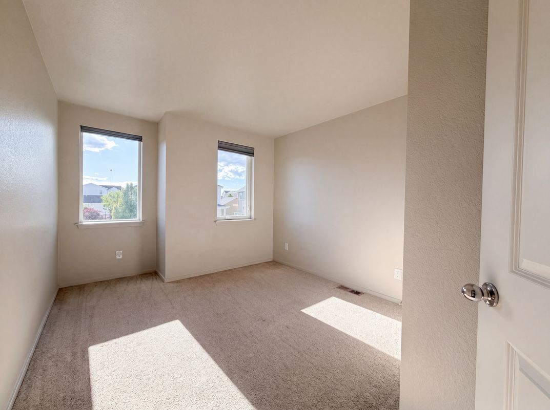 Photo 14 of 42 of 12746 River Rock Way, Longmont, CO