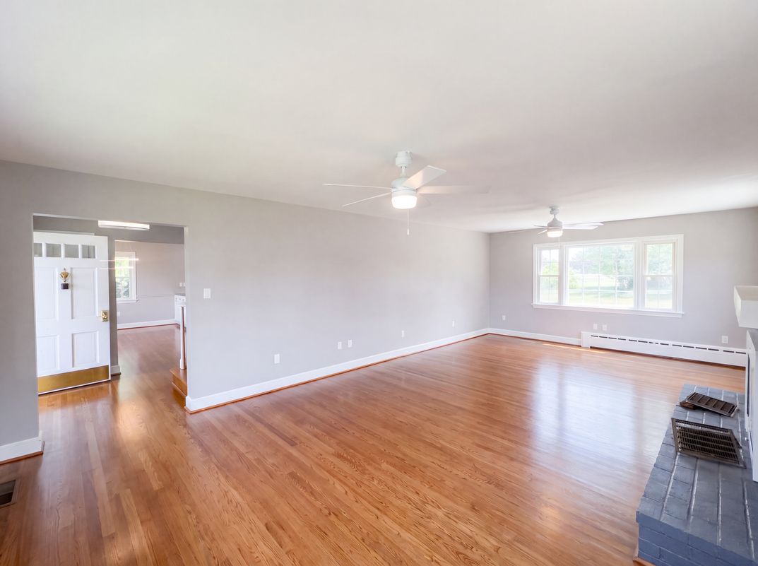 Property photo 3 of 494 Walton St