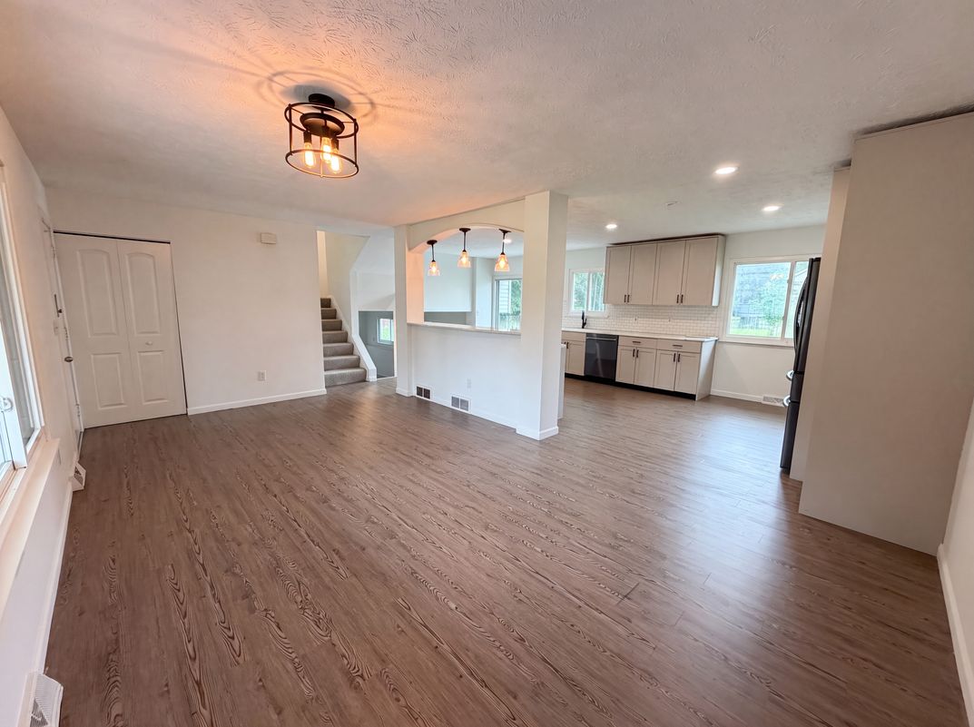 Property photo 3 of 546 Kalene Ct