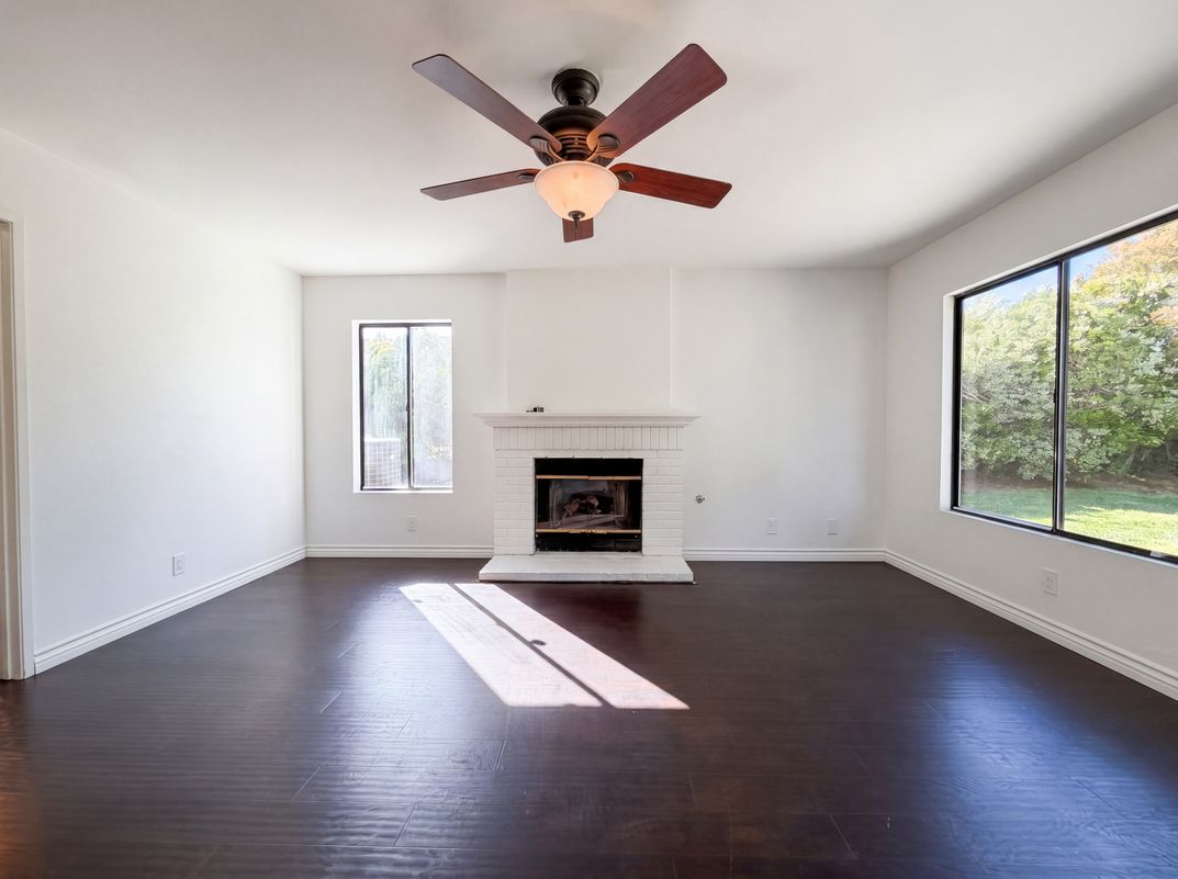 Property photo 3 of 4333 Cocina Ln