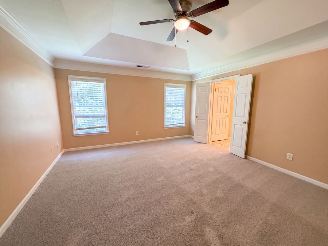Photo 14 of 26 of 3106 Arklow Rd, Charlotte, NC