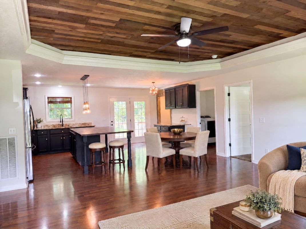 Property photo 2 of 161 Brady Cole Ln
