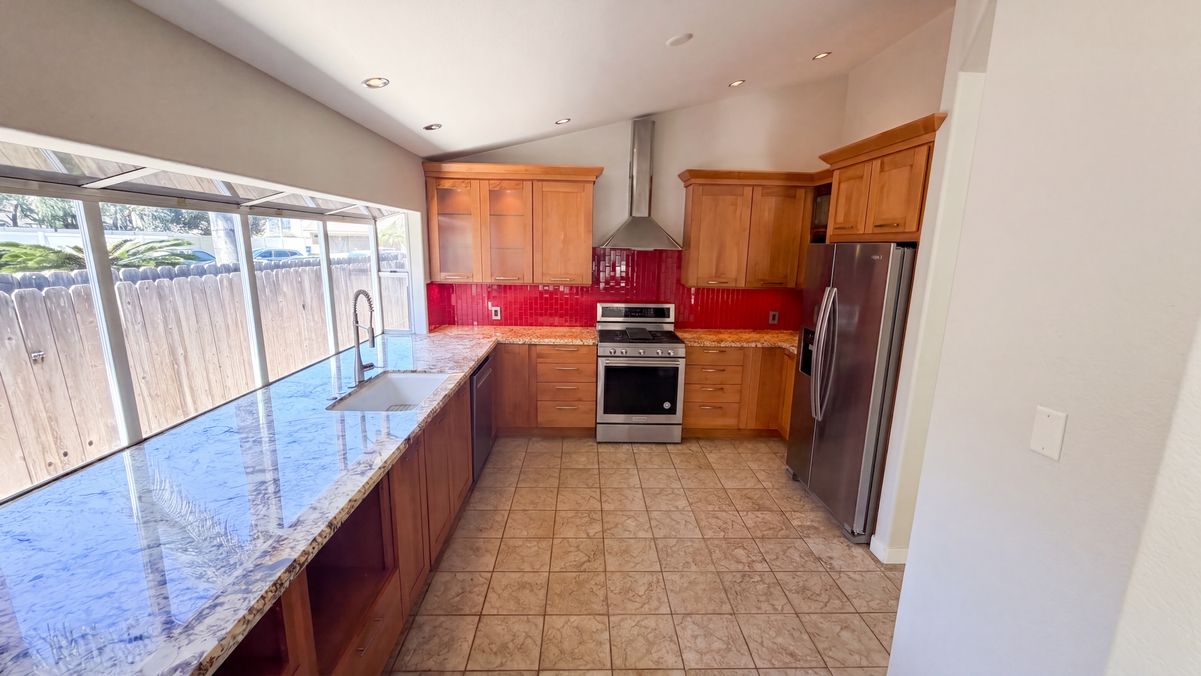 Property photo 2 of 1827 Corte Amarillo