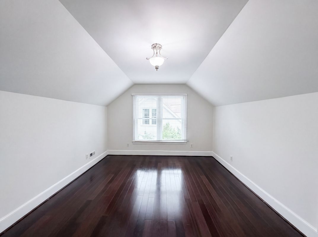 Photo 19 of 21 of 7906 Elphin Ct, Charlotte, NC
