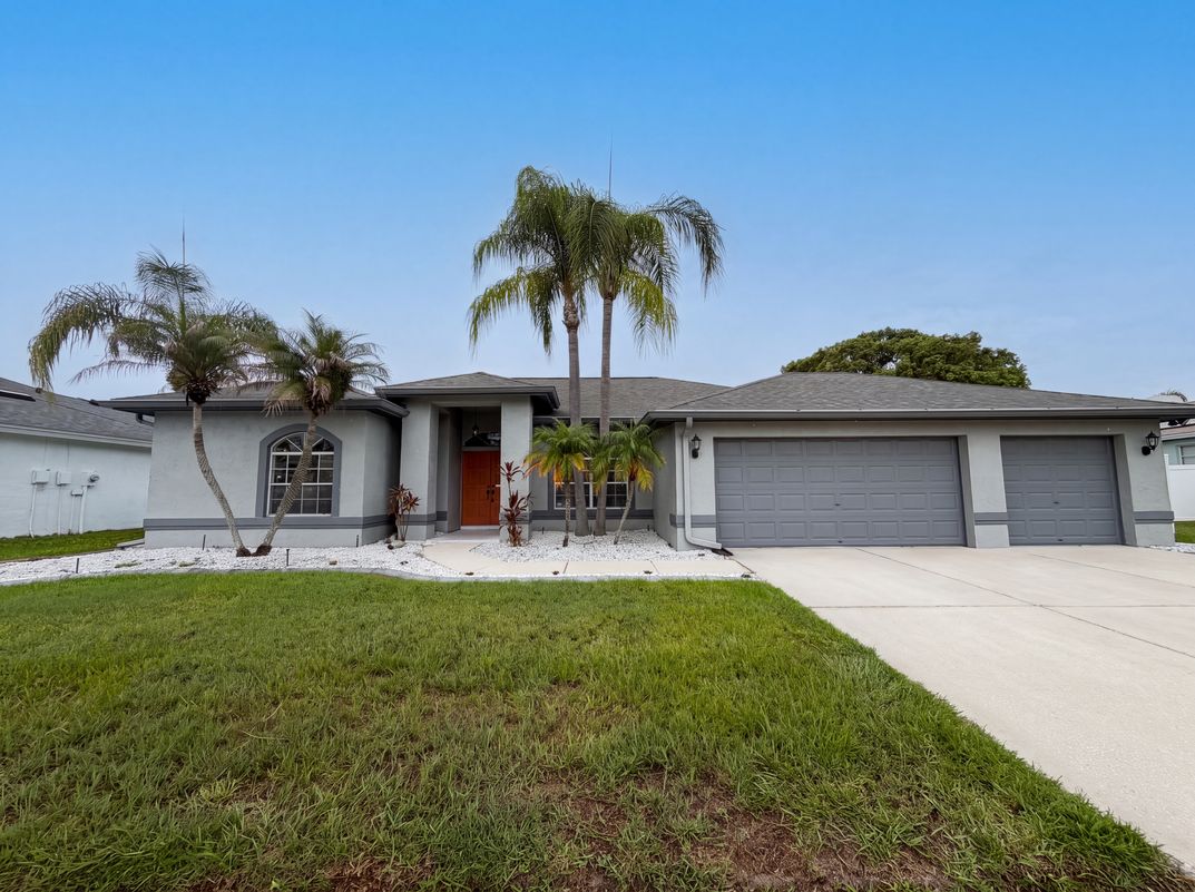 Property photo 1 of 12919 Prestwick Dr