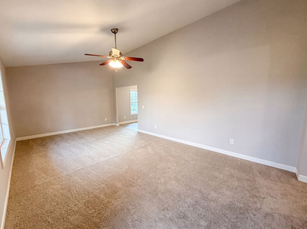 Property photo 3 of 1 Plover Ct