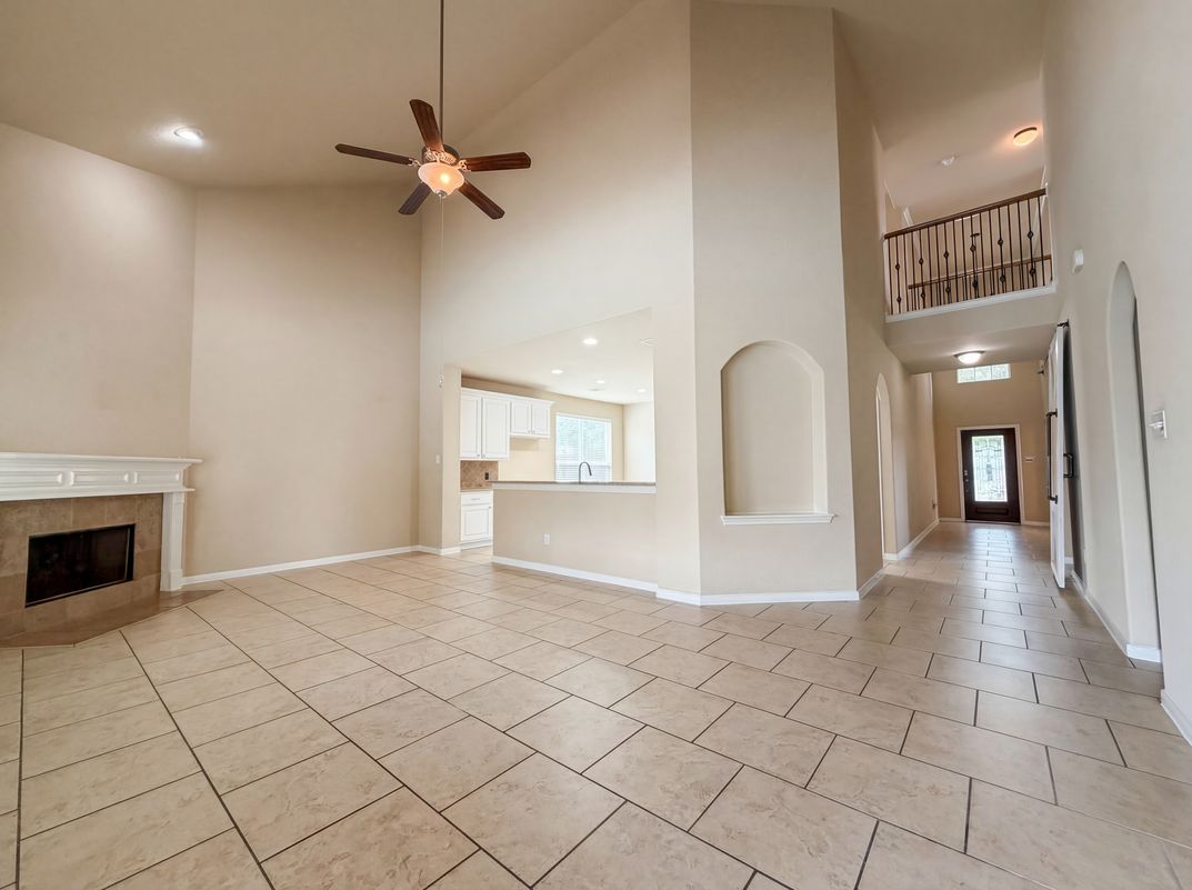 Property photo 3 of 20192 Southwood Oaks Dr