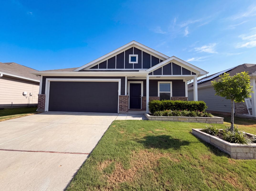 Property photo 1 of 408 Riverside Dr