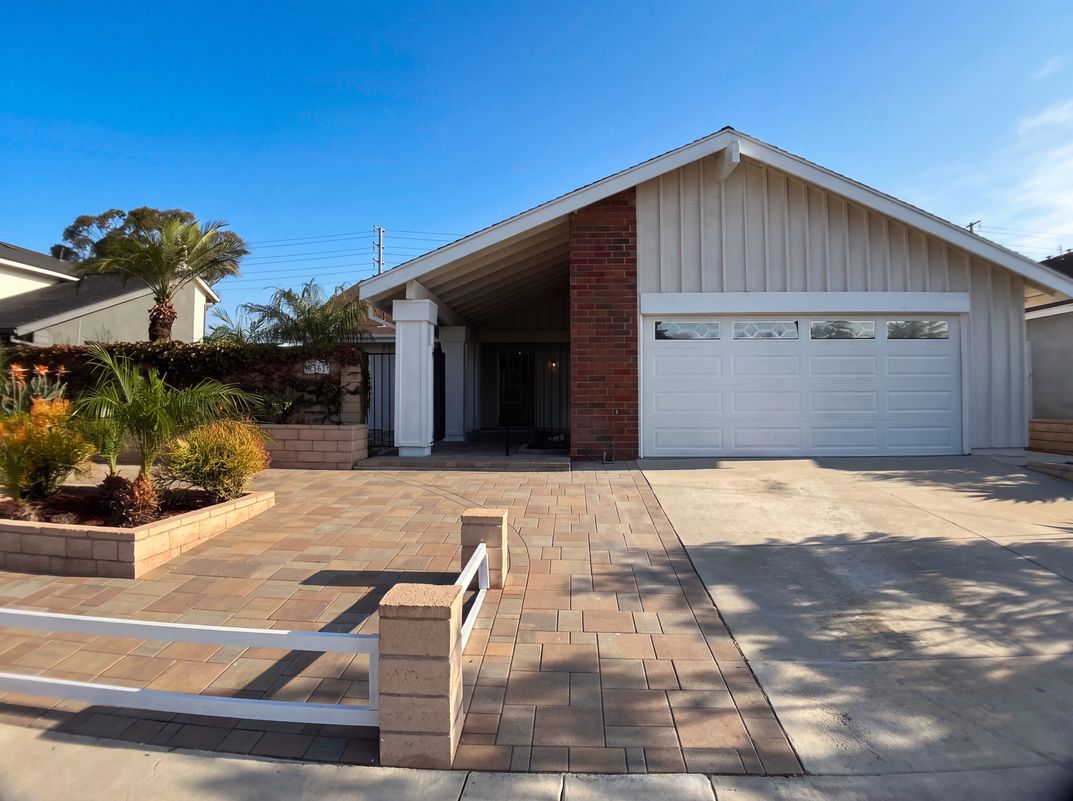 Property photo 1 of 8361 Northport Dr