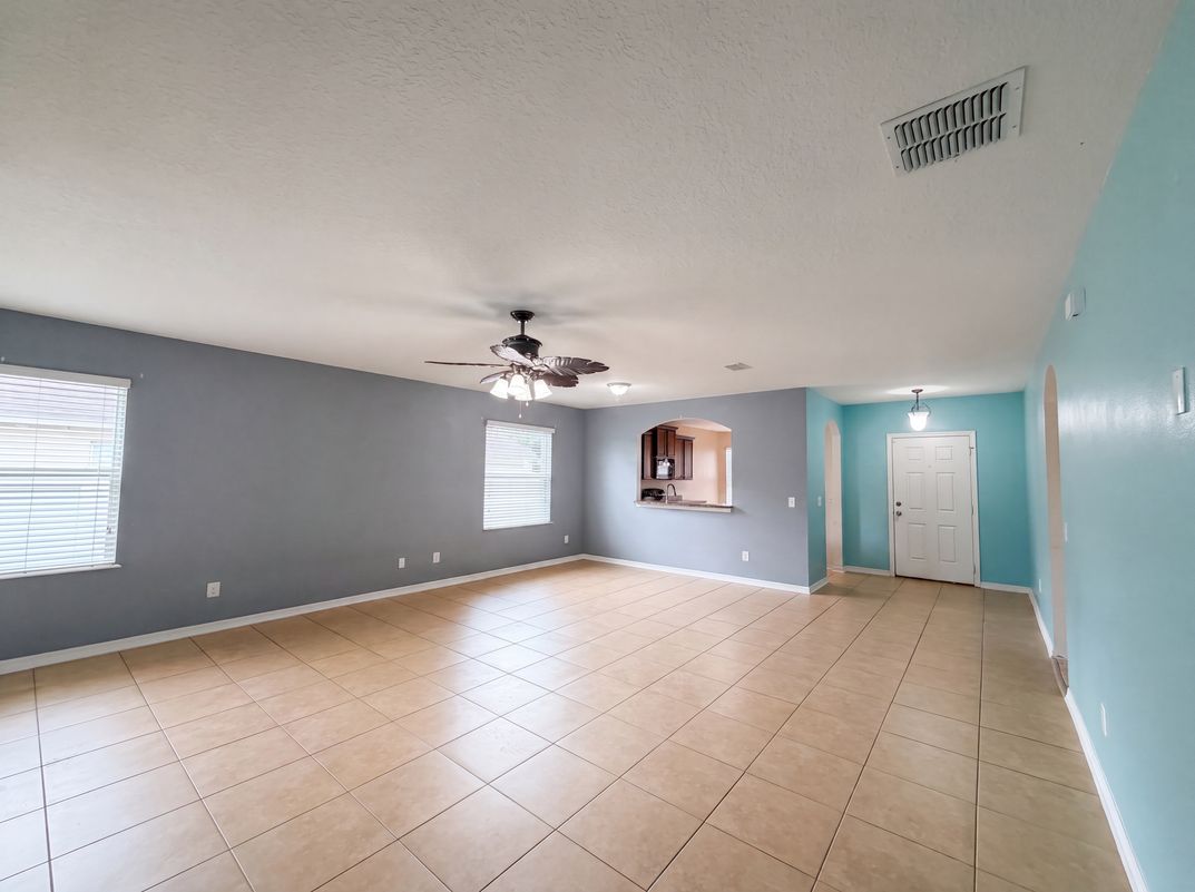 Property photo 3 of 12902 Scout Ct