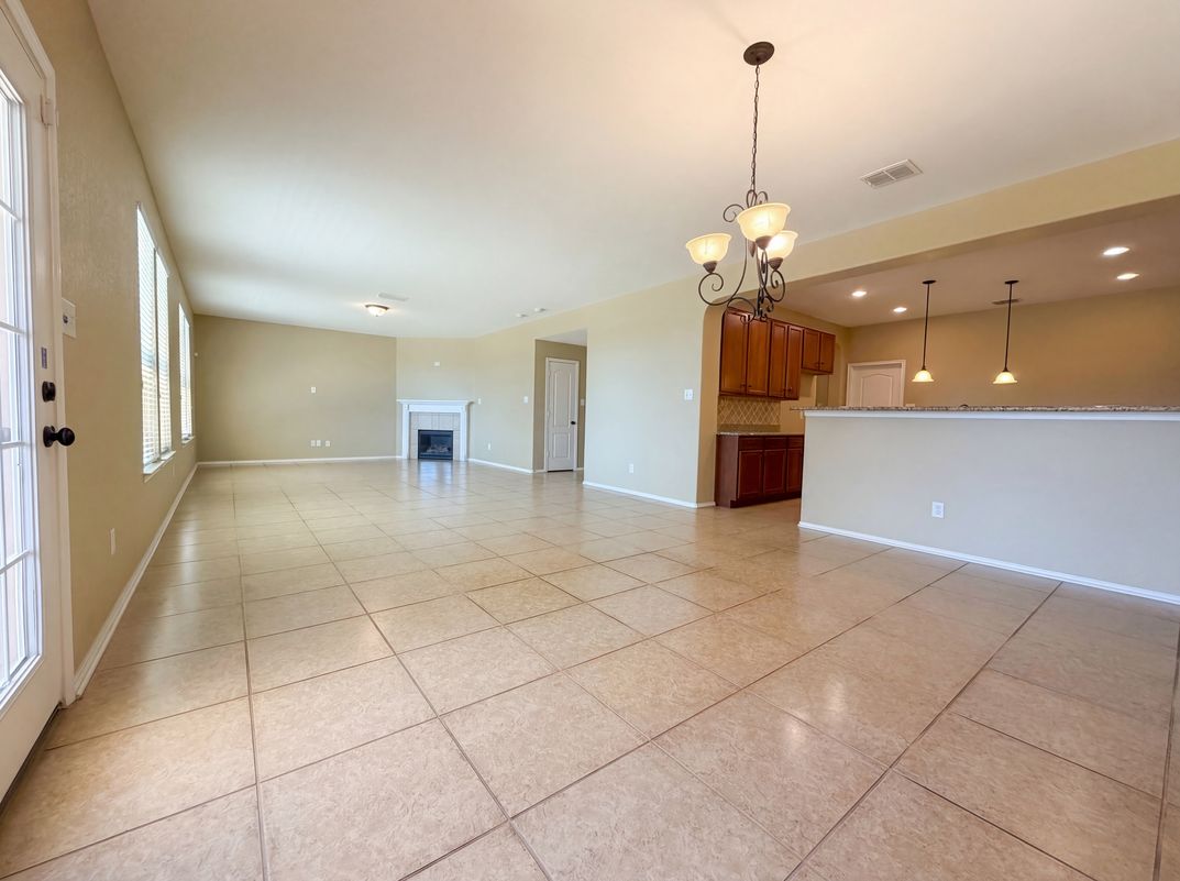 Property photo 3 of 21234 Cinch Run
