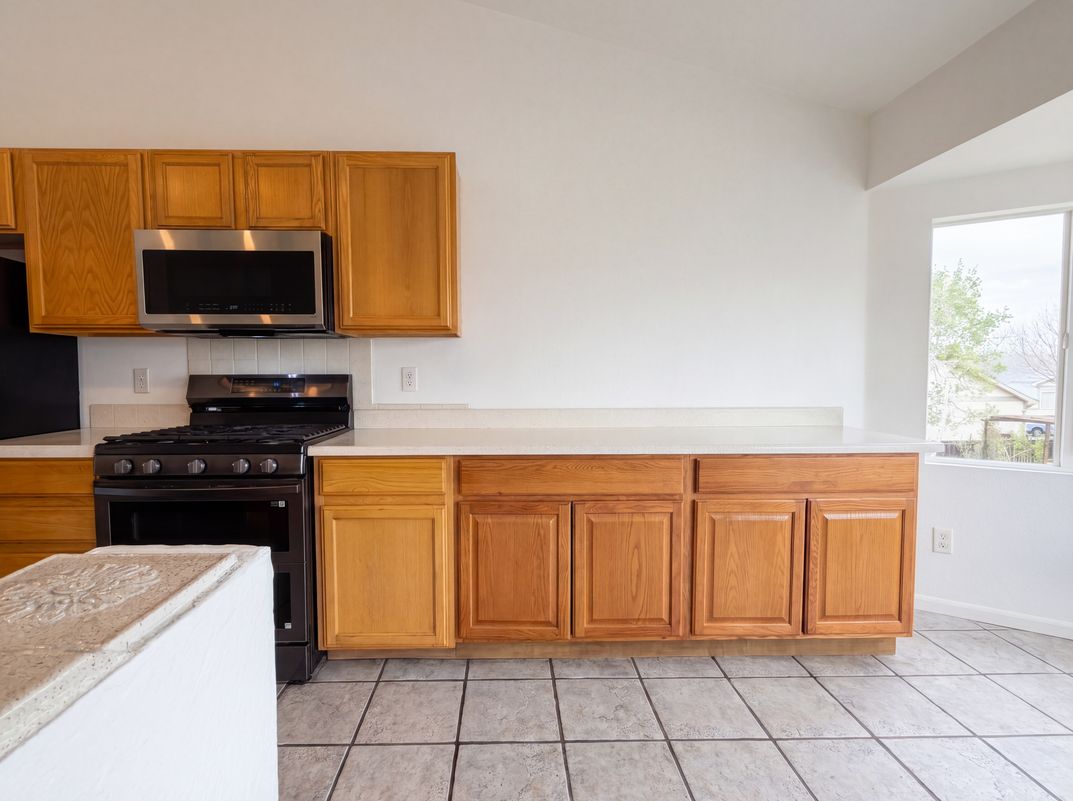 Photo 23 of 50 of 4098 La Junta Dr, Loveland, CO