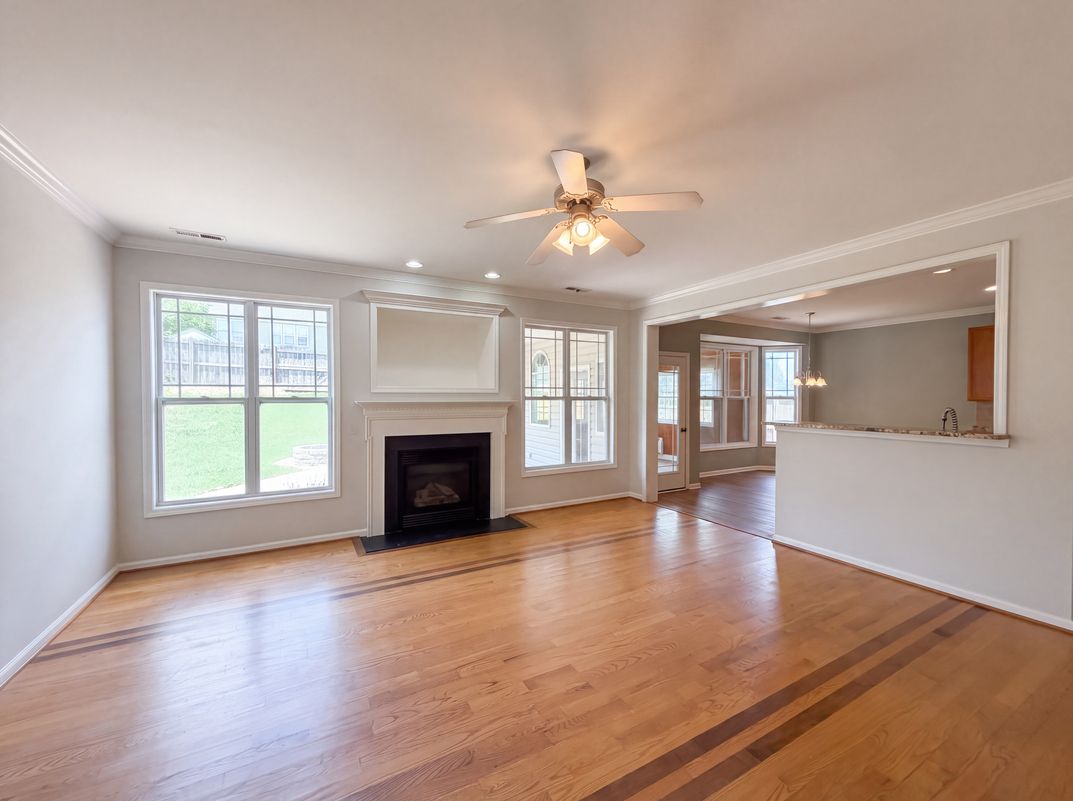 Property photo 3 of 4034 Patriot Ridge Ct