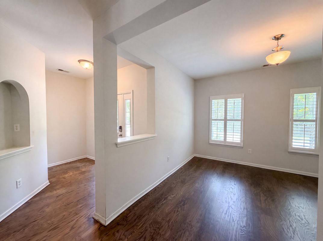 Property photo 3 of 195 Lotz Dr