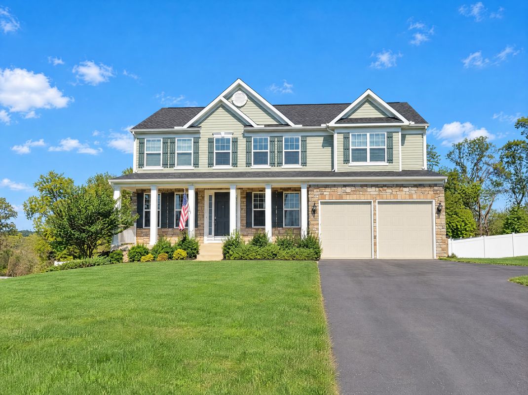 Property photo 1 of 13409 Maymount Dr