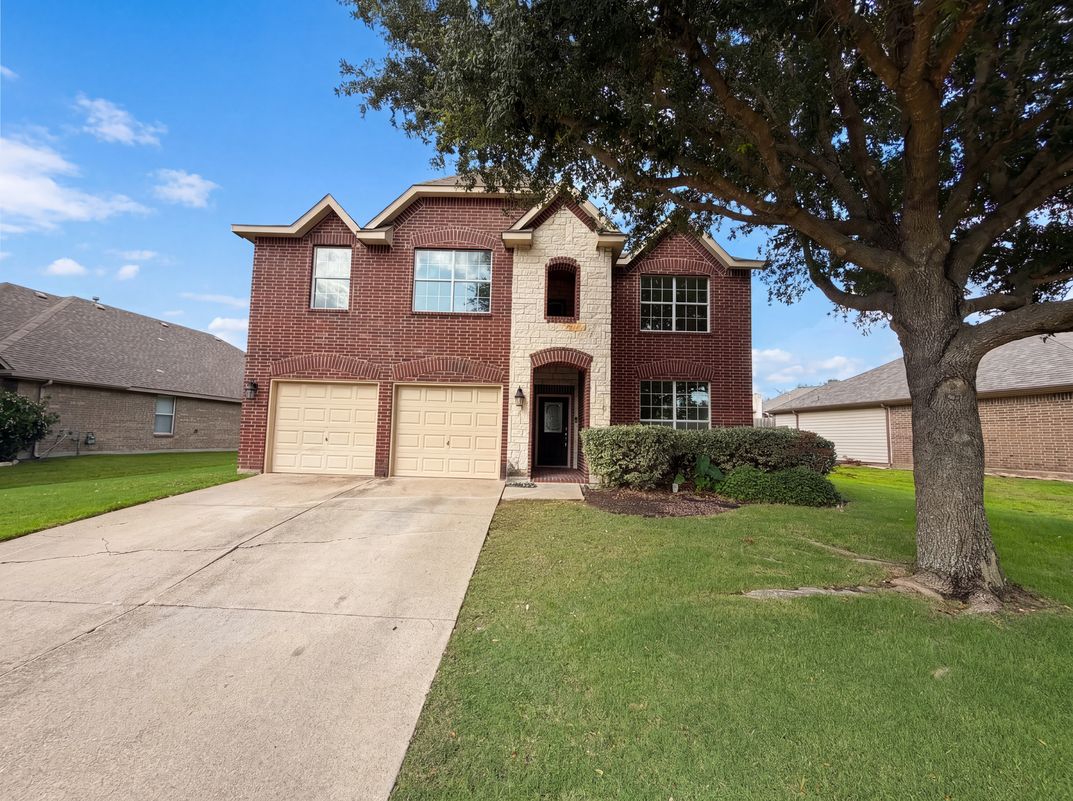 Property photo 1 of 1310 Canyon Creek Rd