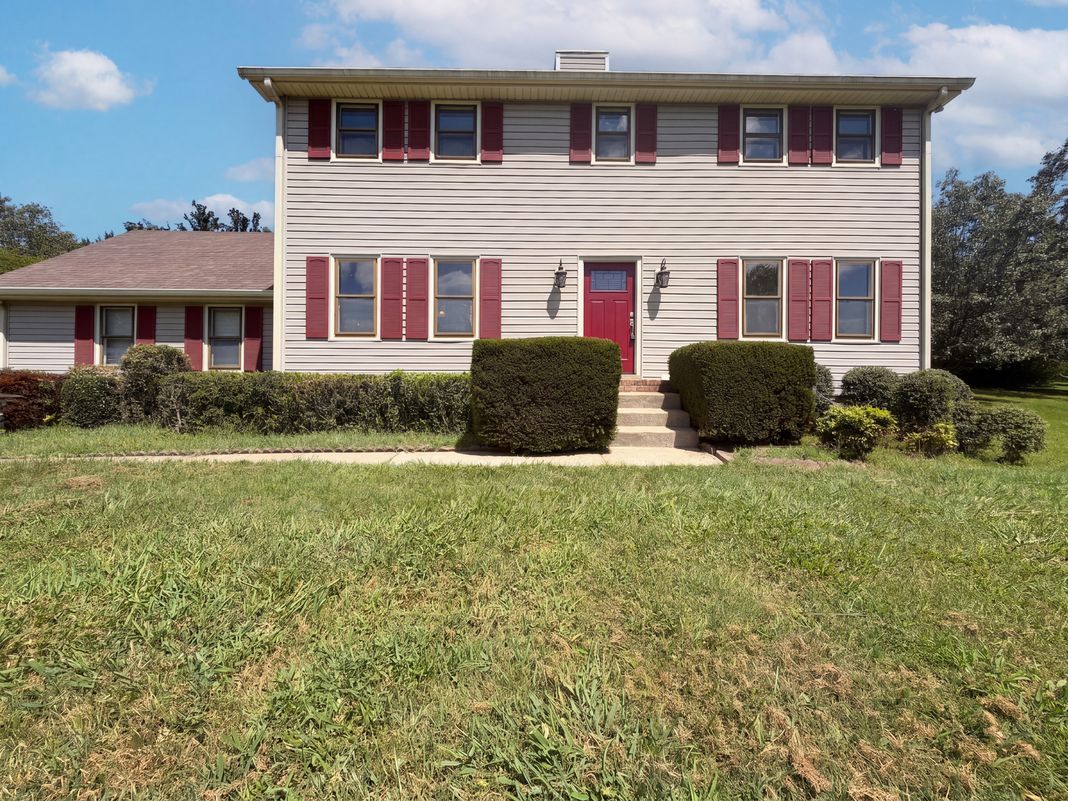 Property photo 1 of 1818 Fox Chase Dr