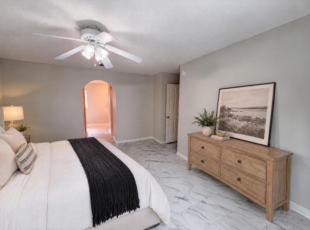 Property photo 3 of 5191 Quintilis St