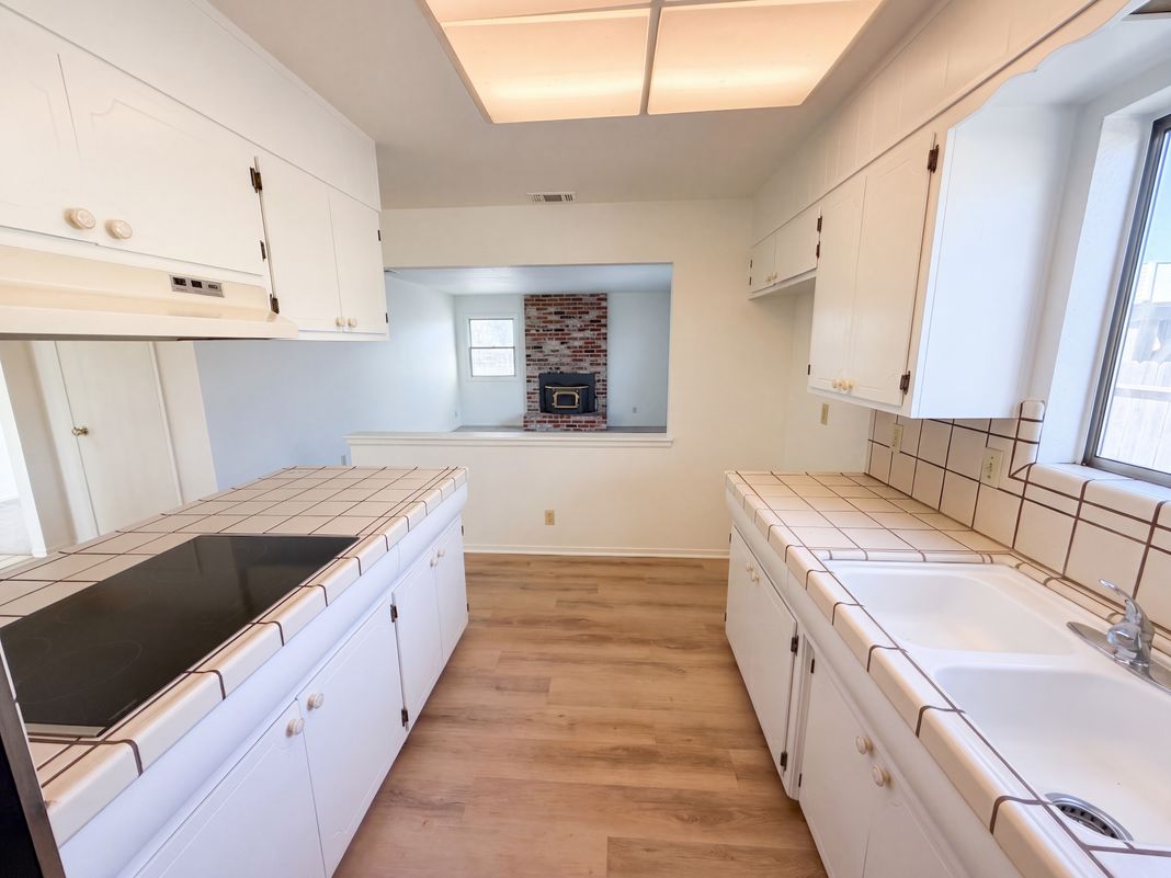 Property photo 2 of 1372 Ruffino Ct