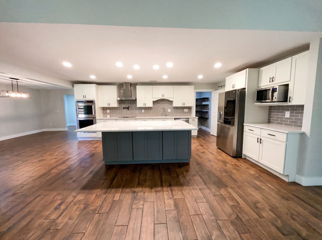 Property photo 2 of 15422 Geronimo Loop