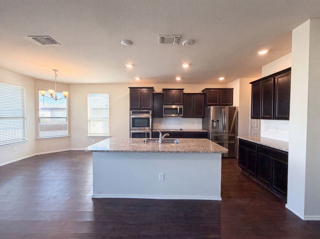 Property photo 2 of 2315 Wigeon Way