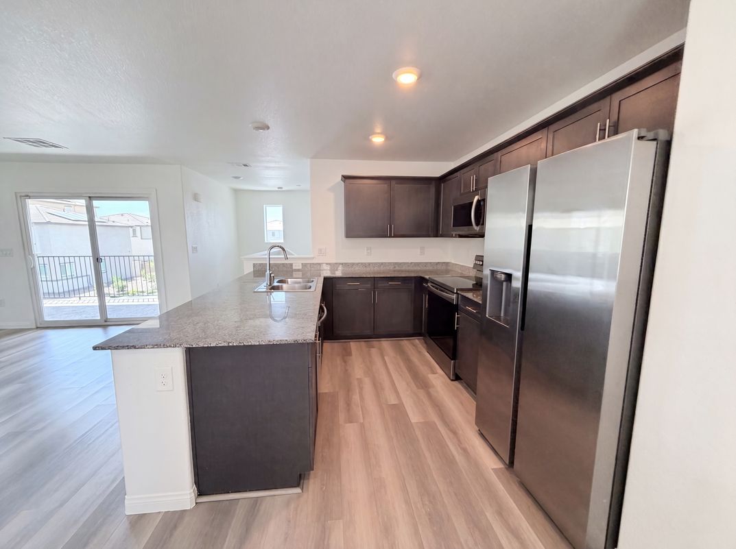 Property photo 2 of 6875 Crimson Shadow St