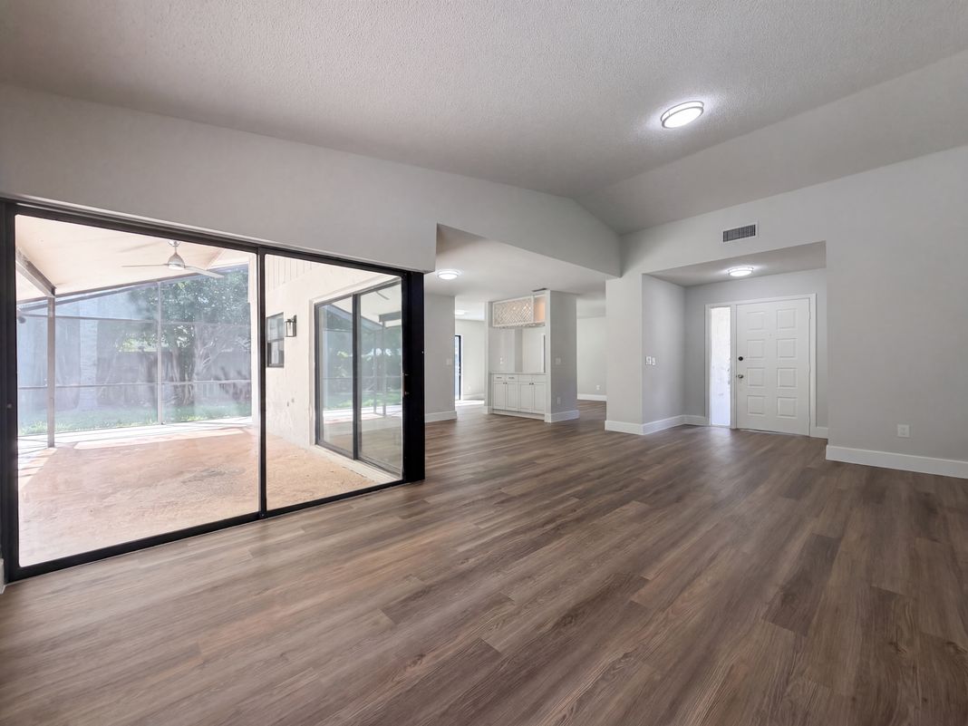 Property photo 2 of 888 Brightwood Way