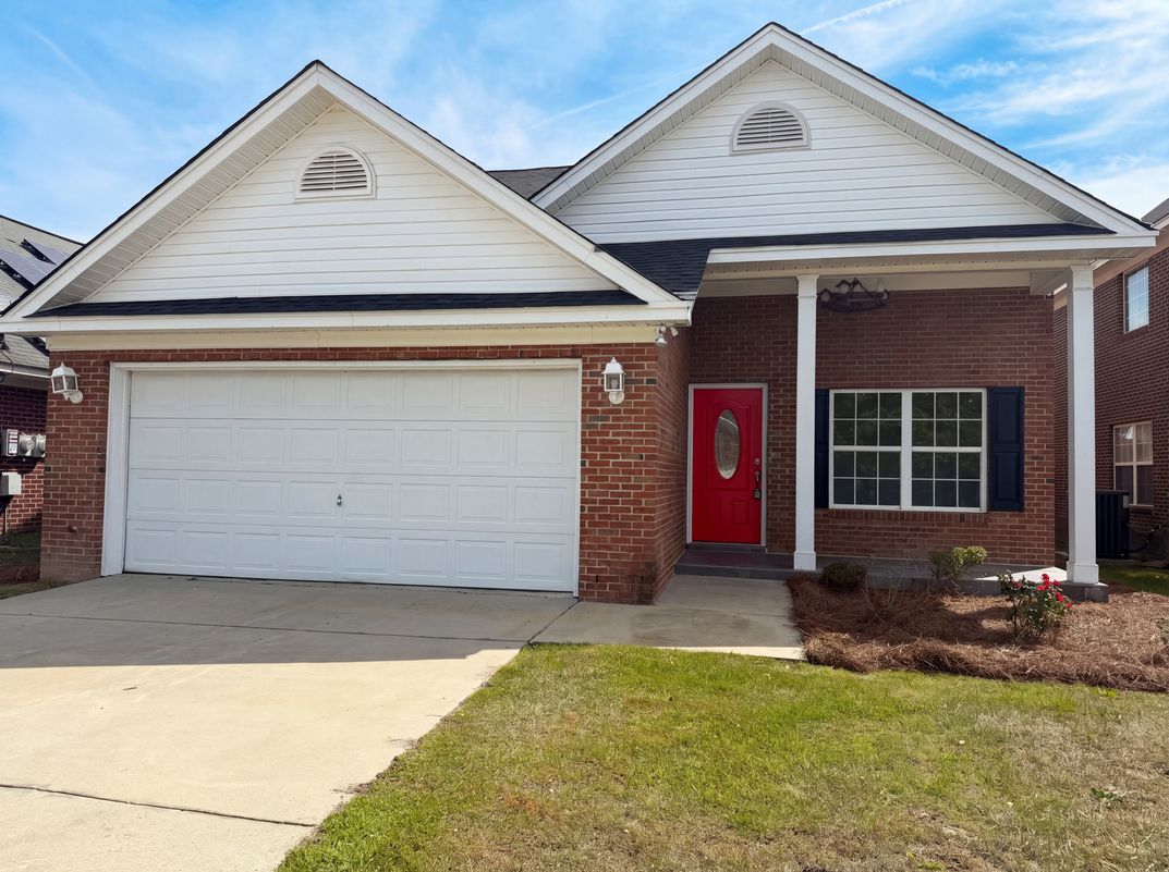Property photo 1 of 249 Hollingsworth Ln