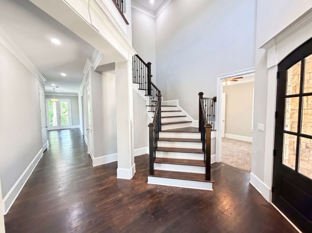 Property photo 2 of 500 Founders Dr E